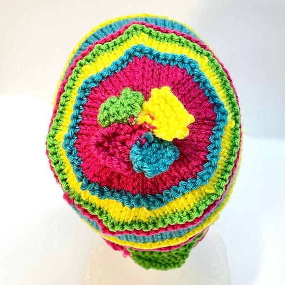 NWT Hand Knit Bright Colorful Rainbow Striped Beanie Hat Size 12-24 Mos. - Picture 3 of 10